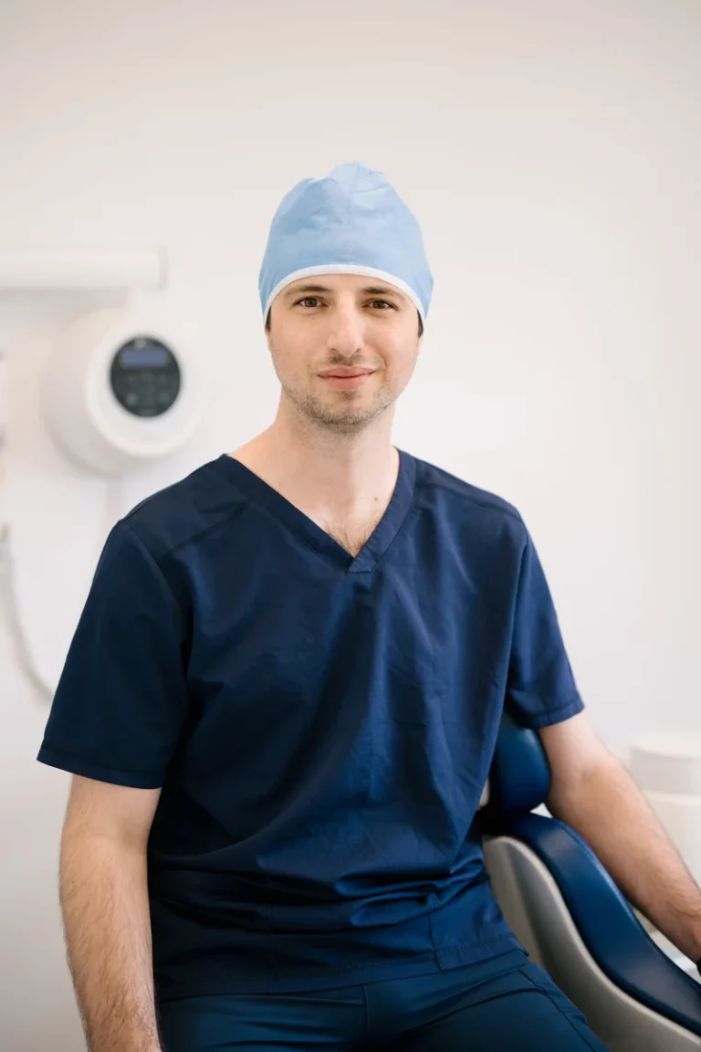 Dr. Robin Delafoy